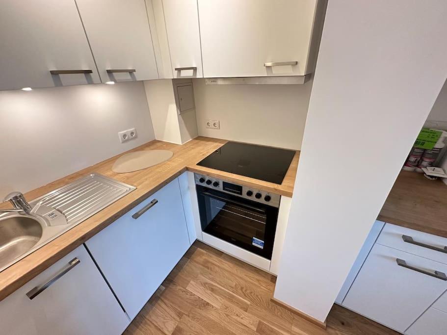 Cosy 1-br In Apartment Wien